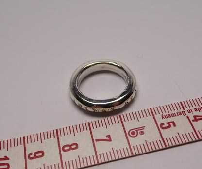 Srebrna masywna obrączka HOMO EST ANIMAL RISIBILE R.10 szer. 4,5 mm.