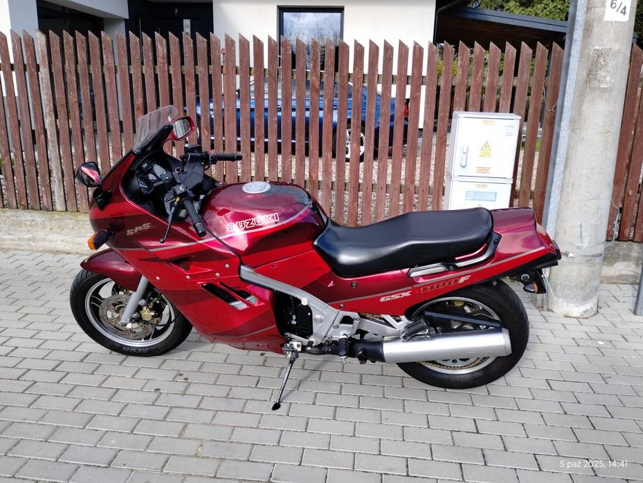 Suzuki GSX 1100F