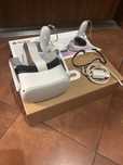 Oculus Quest 2 – 64 GB – komplet