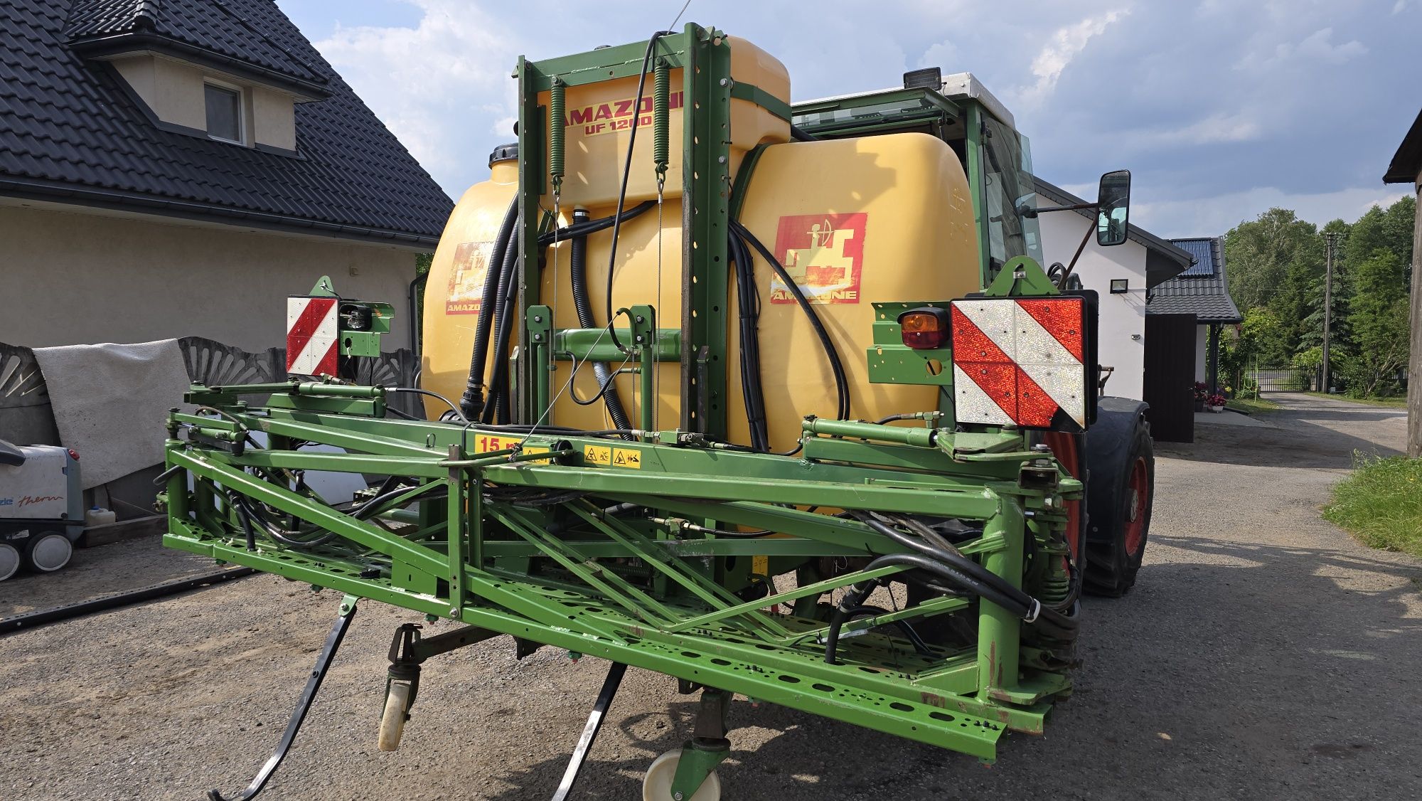 Opryskiwacz amazone uf 1200 hardi 1000 rau