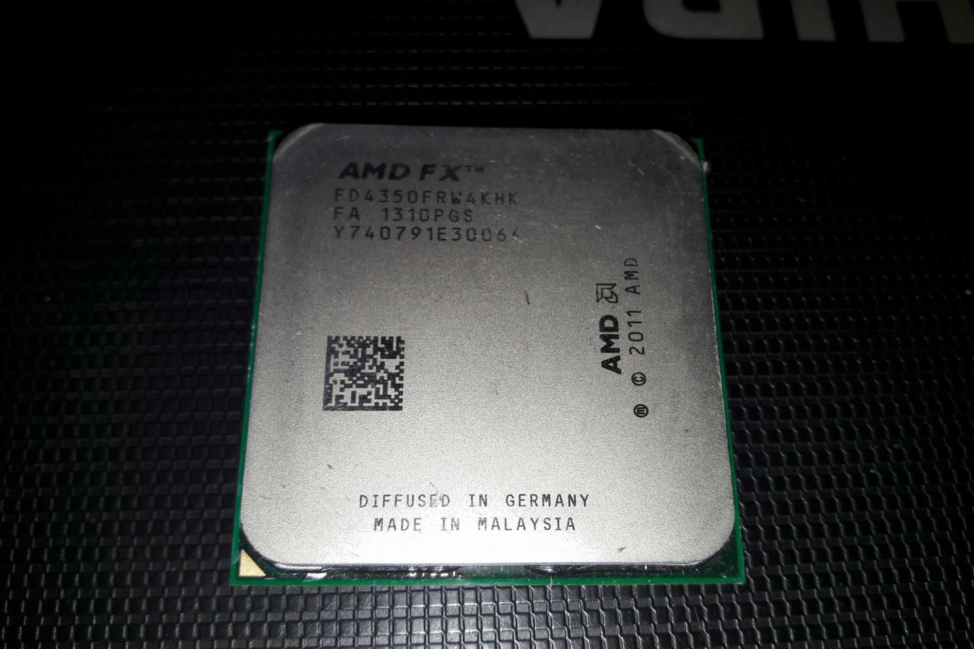 Процессор AM3+ 4 ядра AMD FX-4350 Black Edition