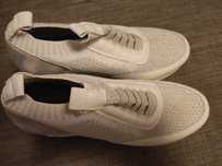 Buty damskie na obcasie Mywear