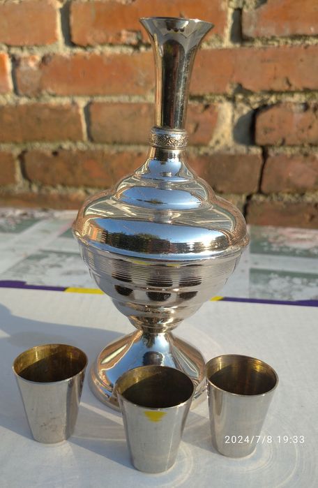 Металевий графін кувшин з рюмками СССР