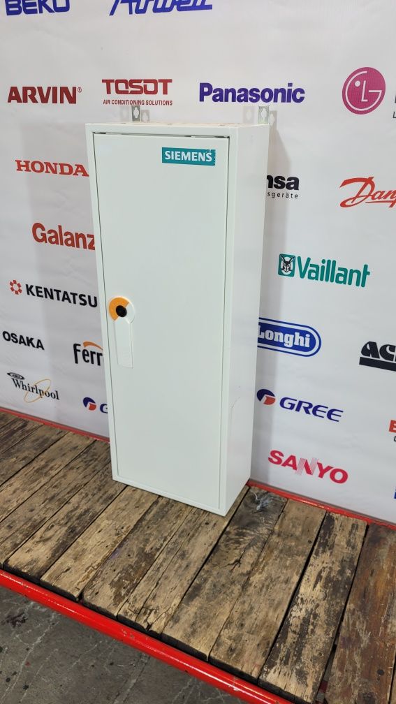 Электро щитовая SIEMENS.