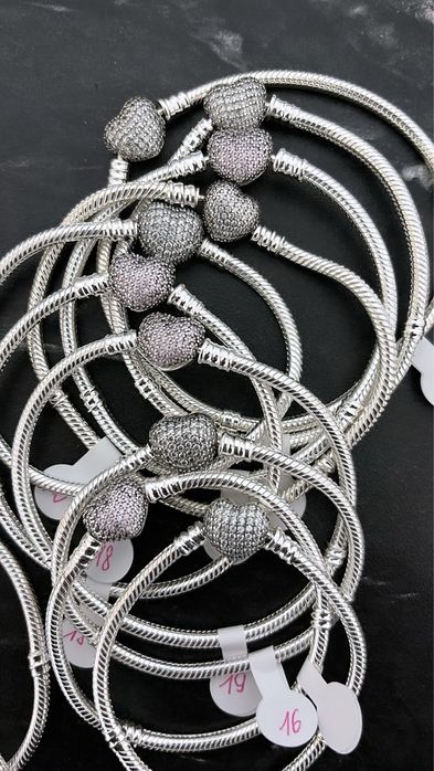 Браслети Pаndora