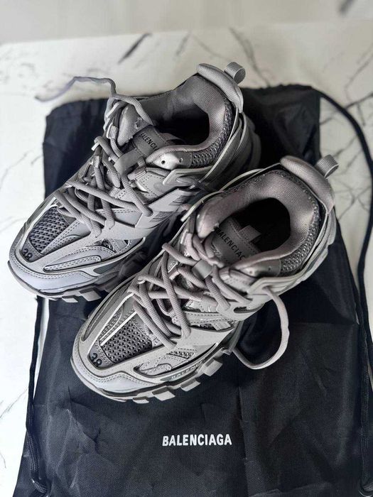 Wyprzedaż! -50% Sneakersy Balenciaga Track! 38