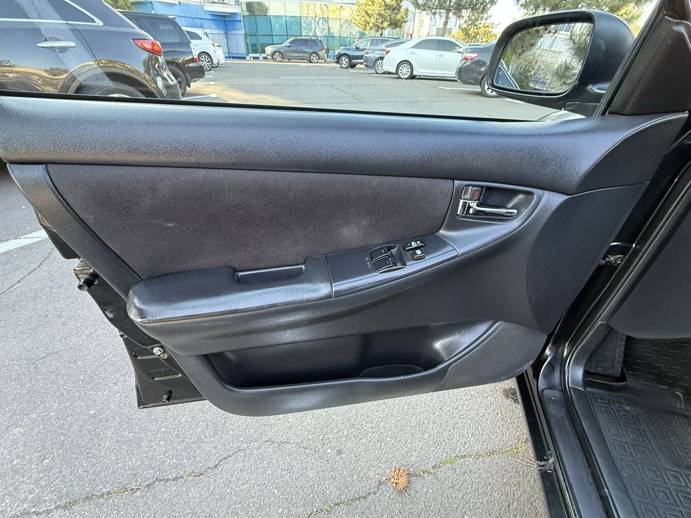 Продам Toyota Королла Автомат+газ 2006г