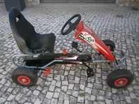 KART a pedais-como novo-Bom Preço
