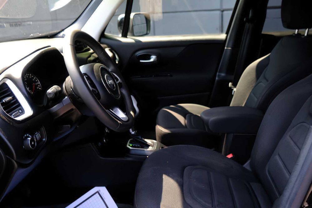 Jeep Renegade Latitude      2018