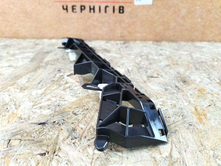 Toyota GT86 2012-2021 BRZ Кронштейн заднего бампера левый SU003-08224