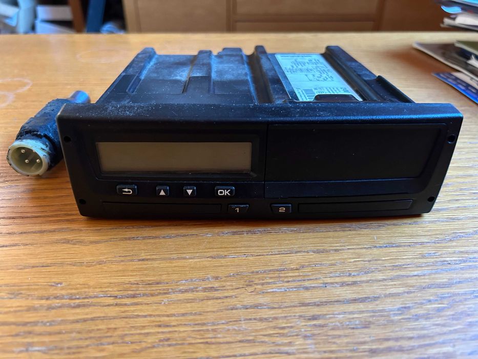 Sprzedam tachograf stoneridge SE5000 + impulsator