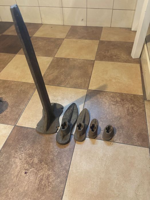 metalowa stopa szewska