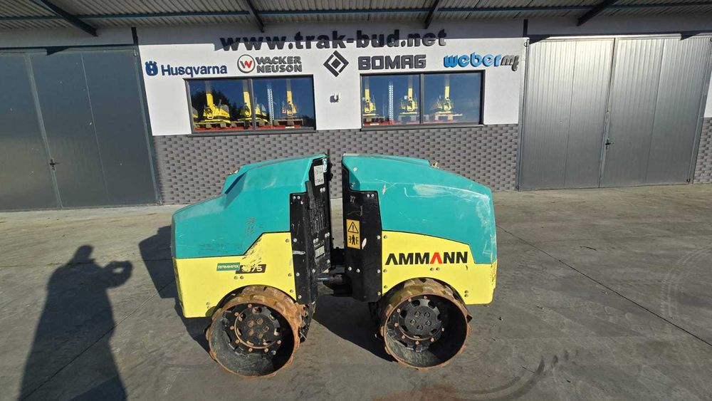 Walec okołkowany Wacker RT 820 (Ammann Weber Bomag)