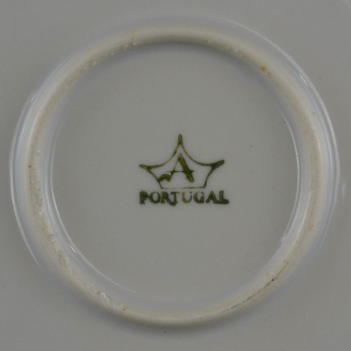 Prato em porcelana Artibus dedicado à MÃE