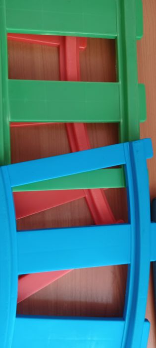 Деталі великої залізниці