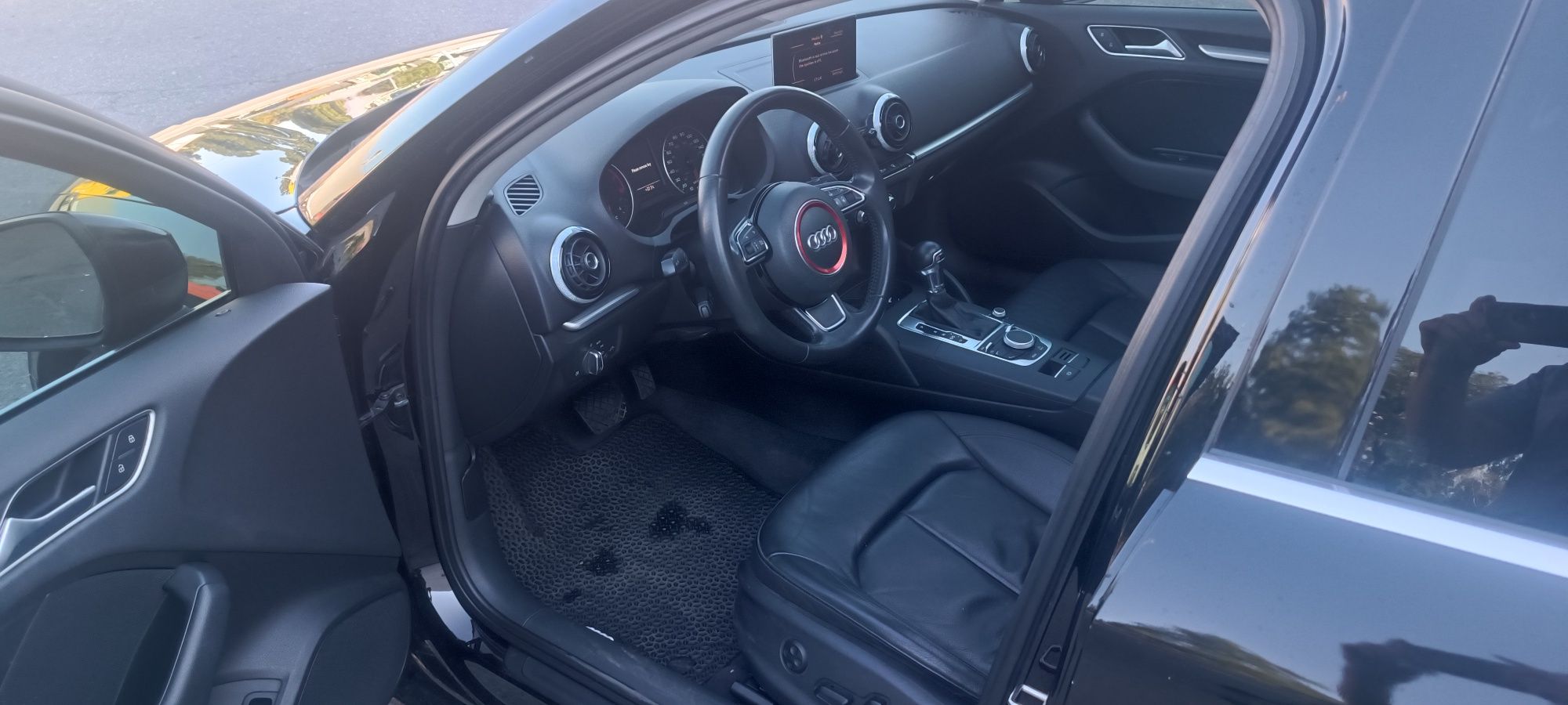 Продам Audi A3 2015