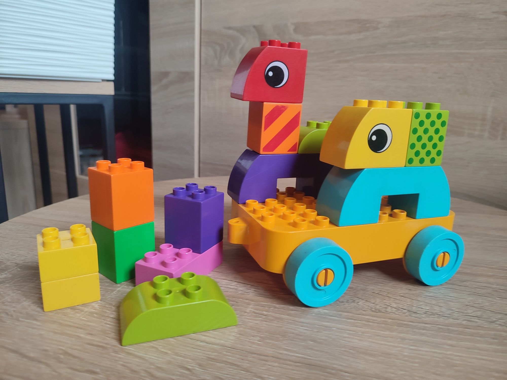 LEGO Duplo 10554 pojazd ze zwiarzetami