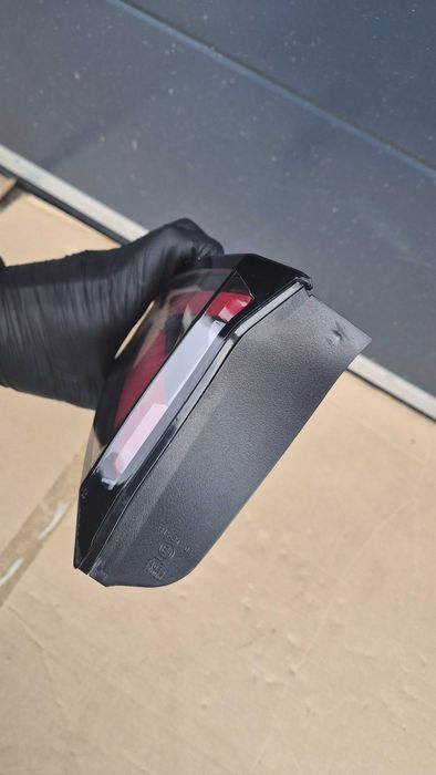 Lampa tylna LED PRAWY TYŁ w Klapę Kia Sportage V 21- OE 92404-R2000 EU