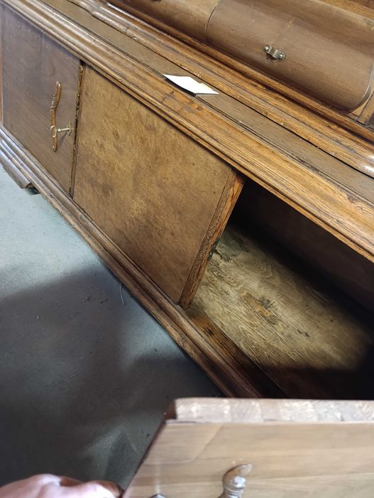 Kredens, biblioteczka, witryna #162