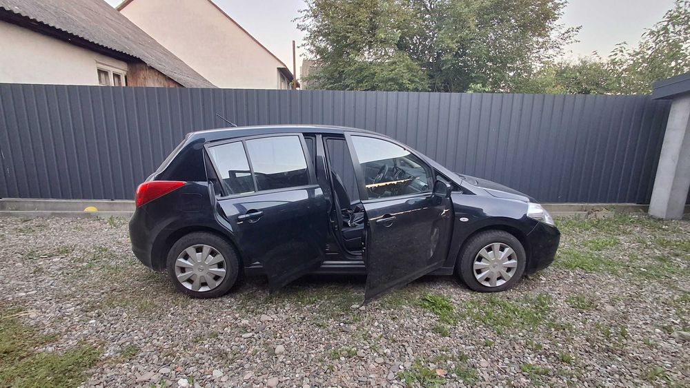 Nissan avto продажа авмобіля