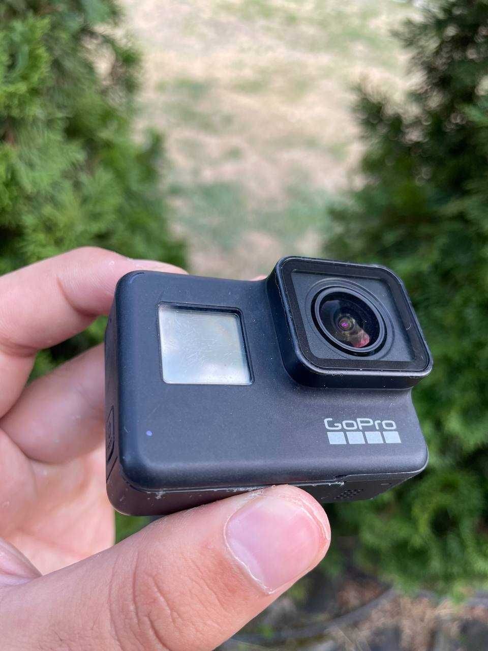Екшн камера GoPro HERO7 Black з комплектом