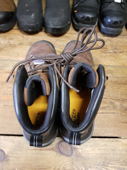 Buty robocze KEEN rozm 47 wkł 31 cm S3