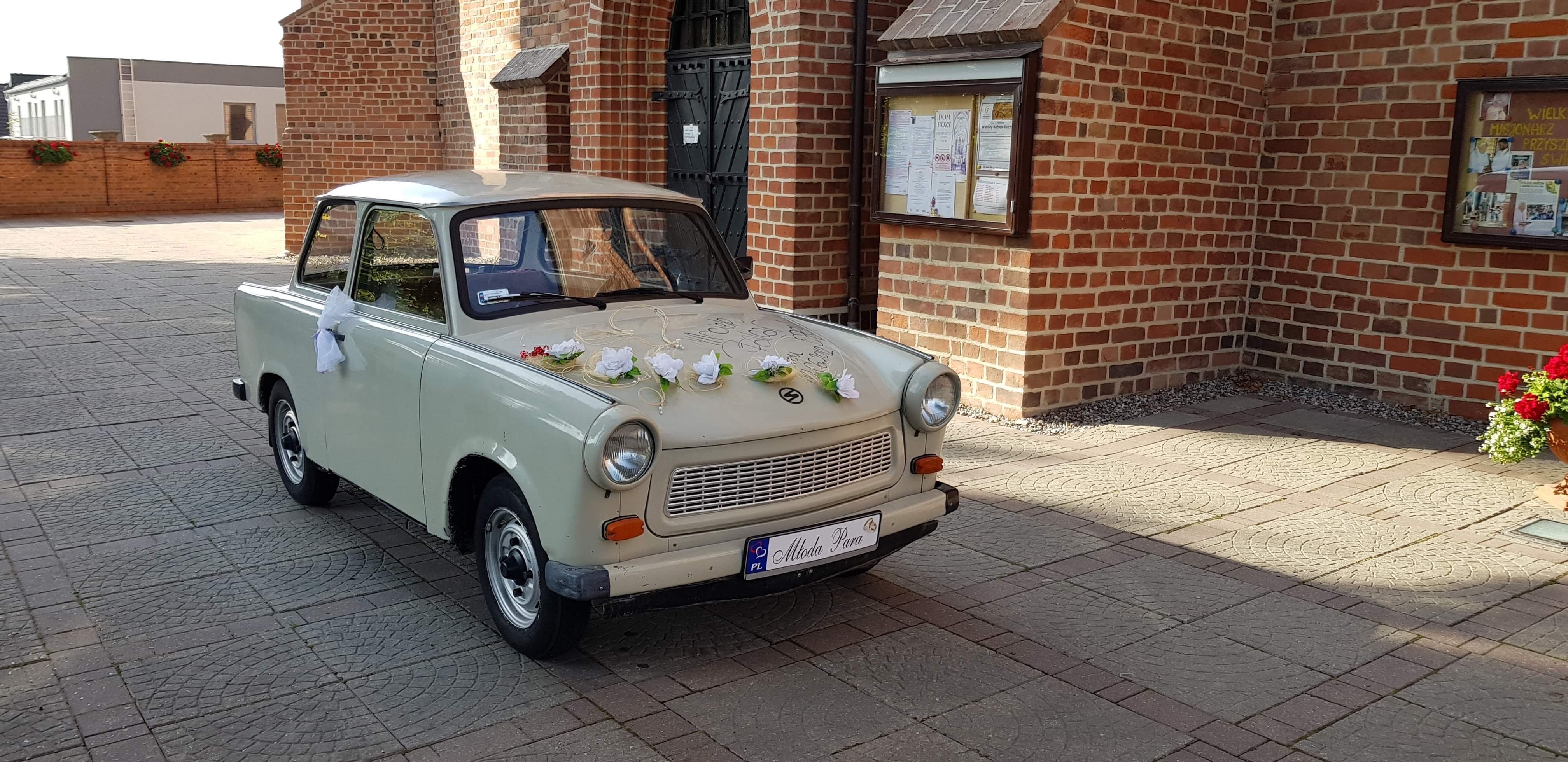 Wynajmij mnie Trabant 601 samochód do ślubu