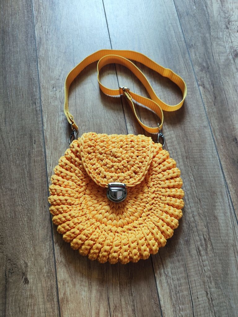 Żółta torebka Handmade