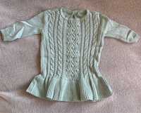 Miętowy sweter niemowlęcy TU rozm. 62 wzorki dziergany