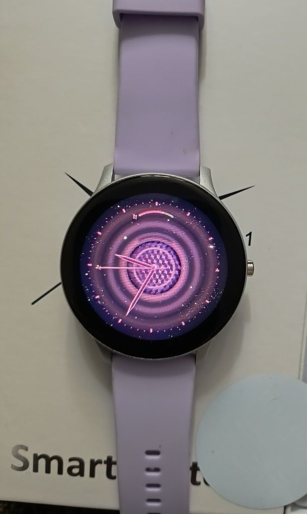 Smartwatch z funkcją rozmowy