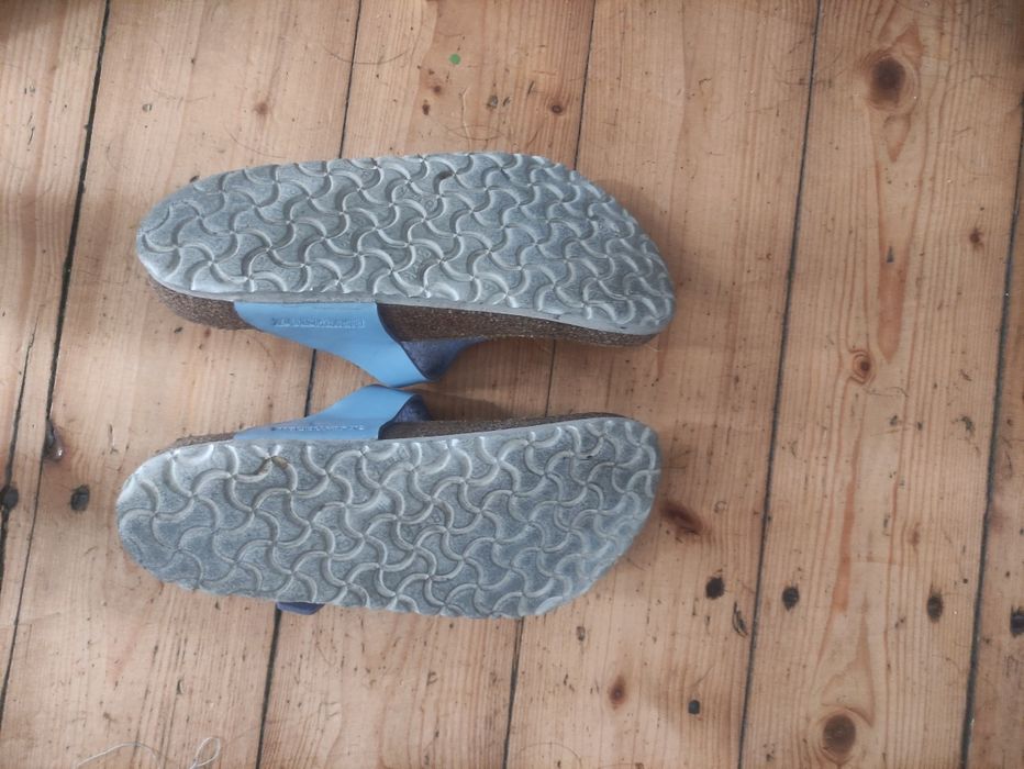 Birkenstock japonki niebieskie