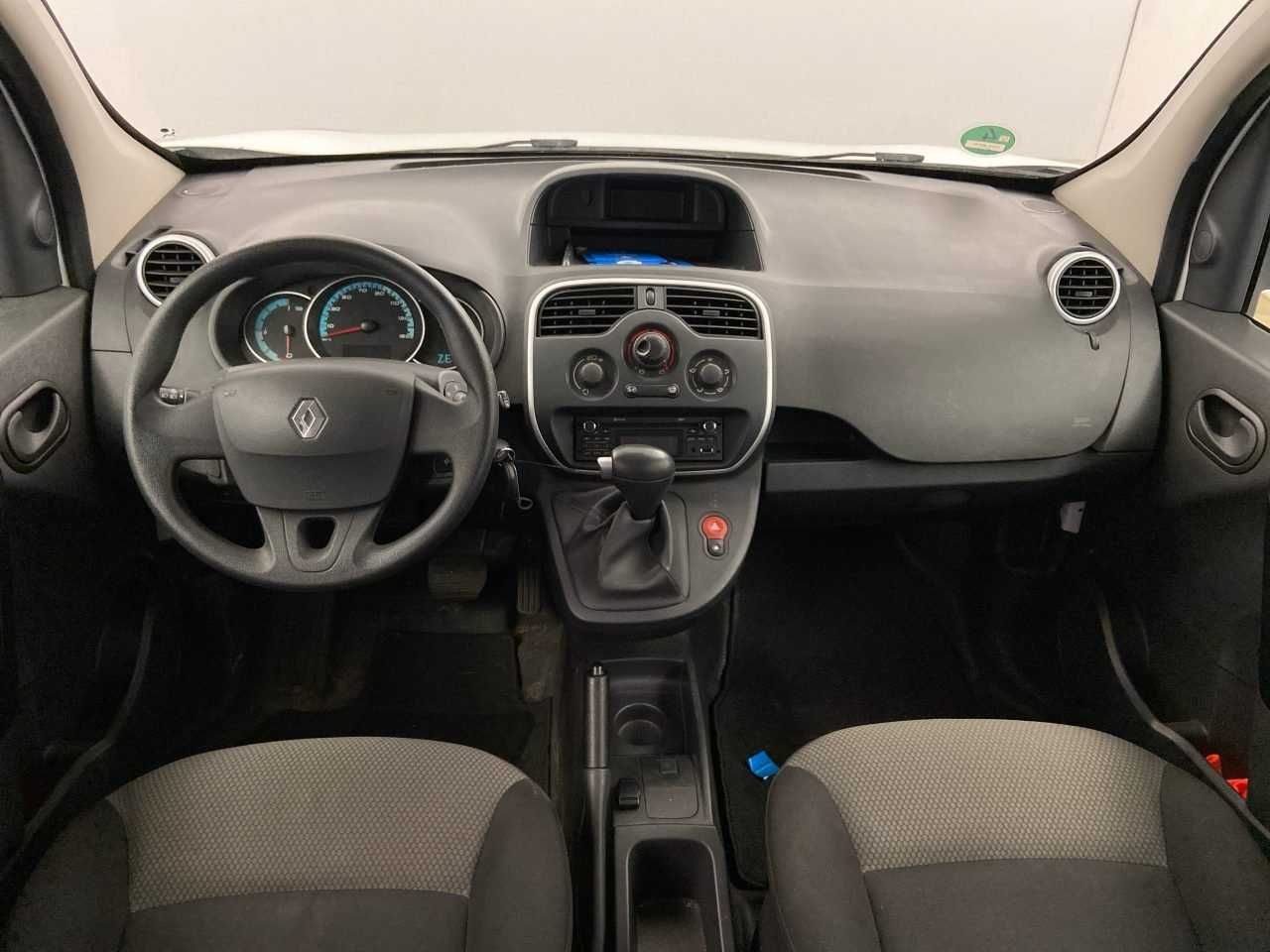 2019 Renault Maxi Kangoo 33 kWh пасажир електро з Європи