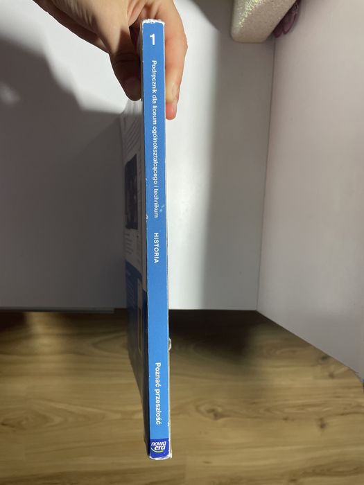 Podręcznik poznaj przeszłość 1