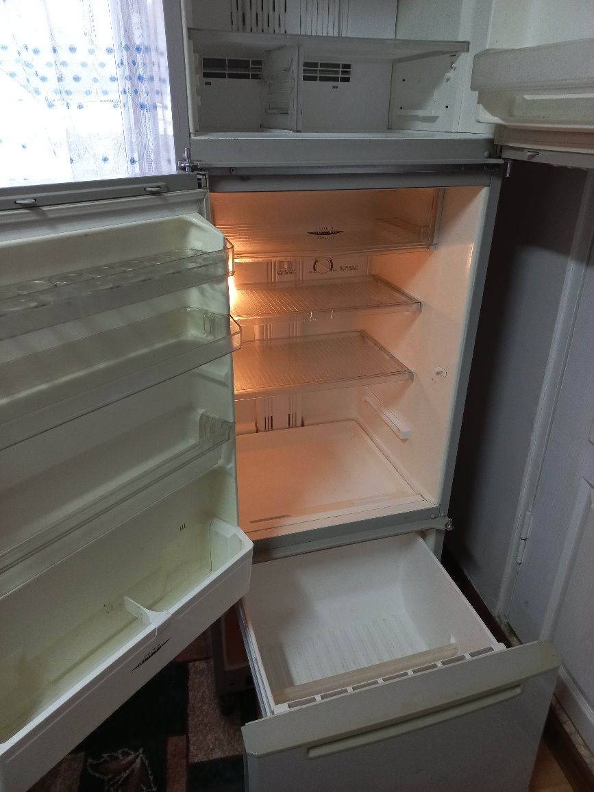 Холодильник шарп