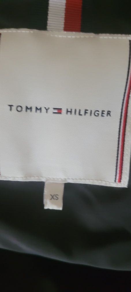 Tommy hilfiger kurtka puchowa