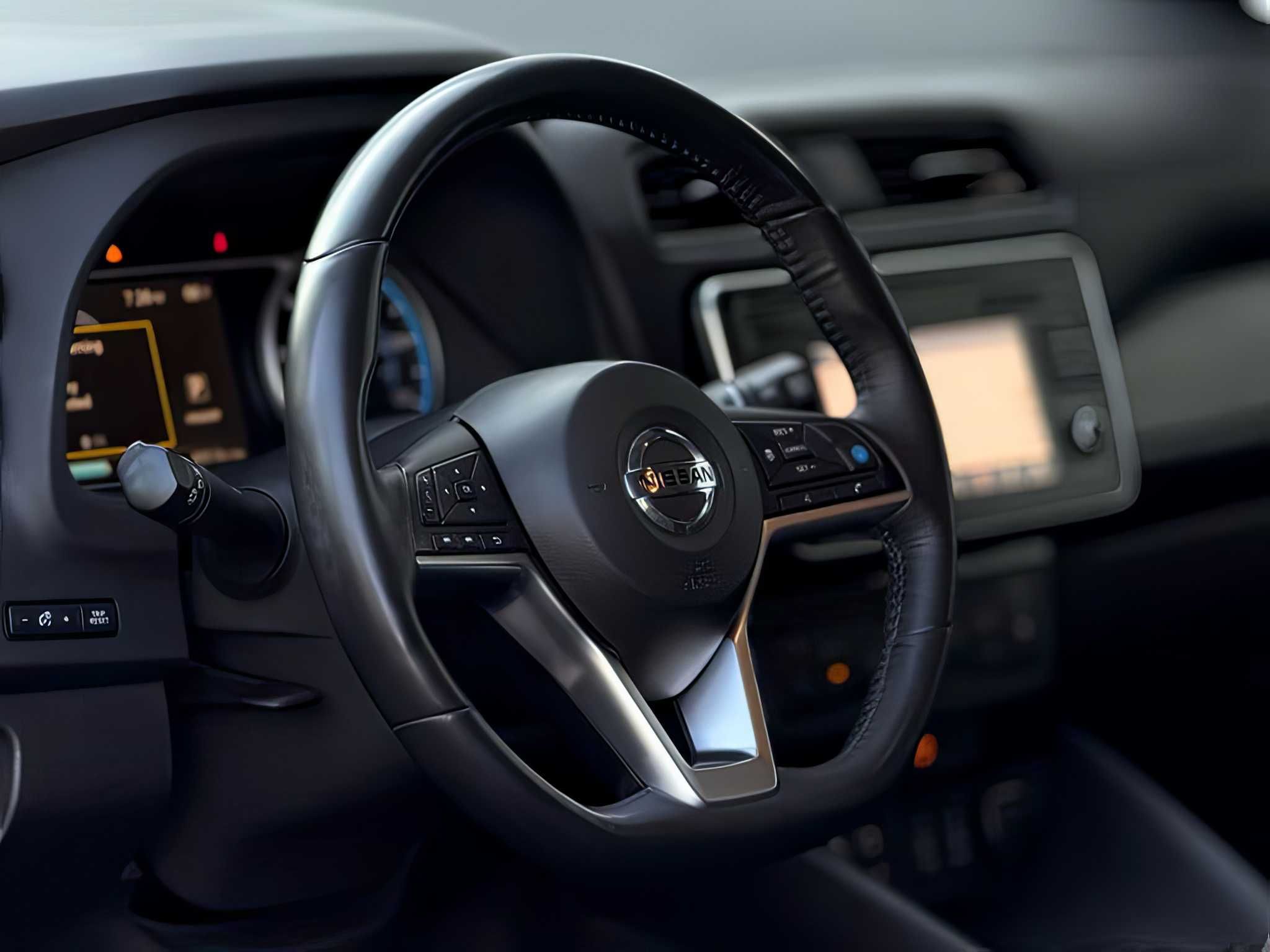 2018 Nissan LEAF