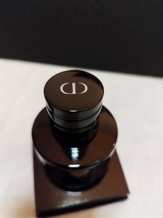 Dior Sauvage Elixir  – Esencja Wspaniałości, która hipnotyzuje zmysły