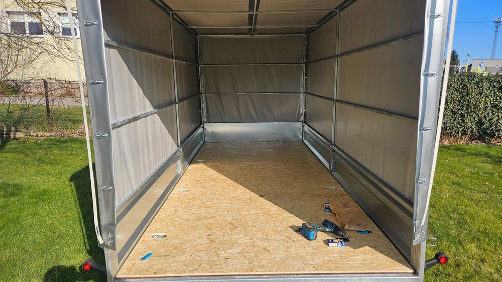 Wynajem duża Przyczepa Lekka 750kg Kat B