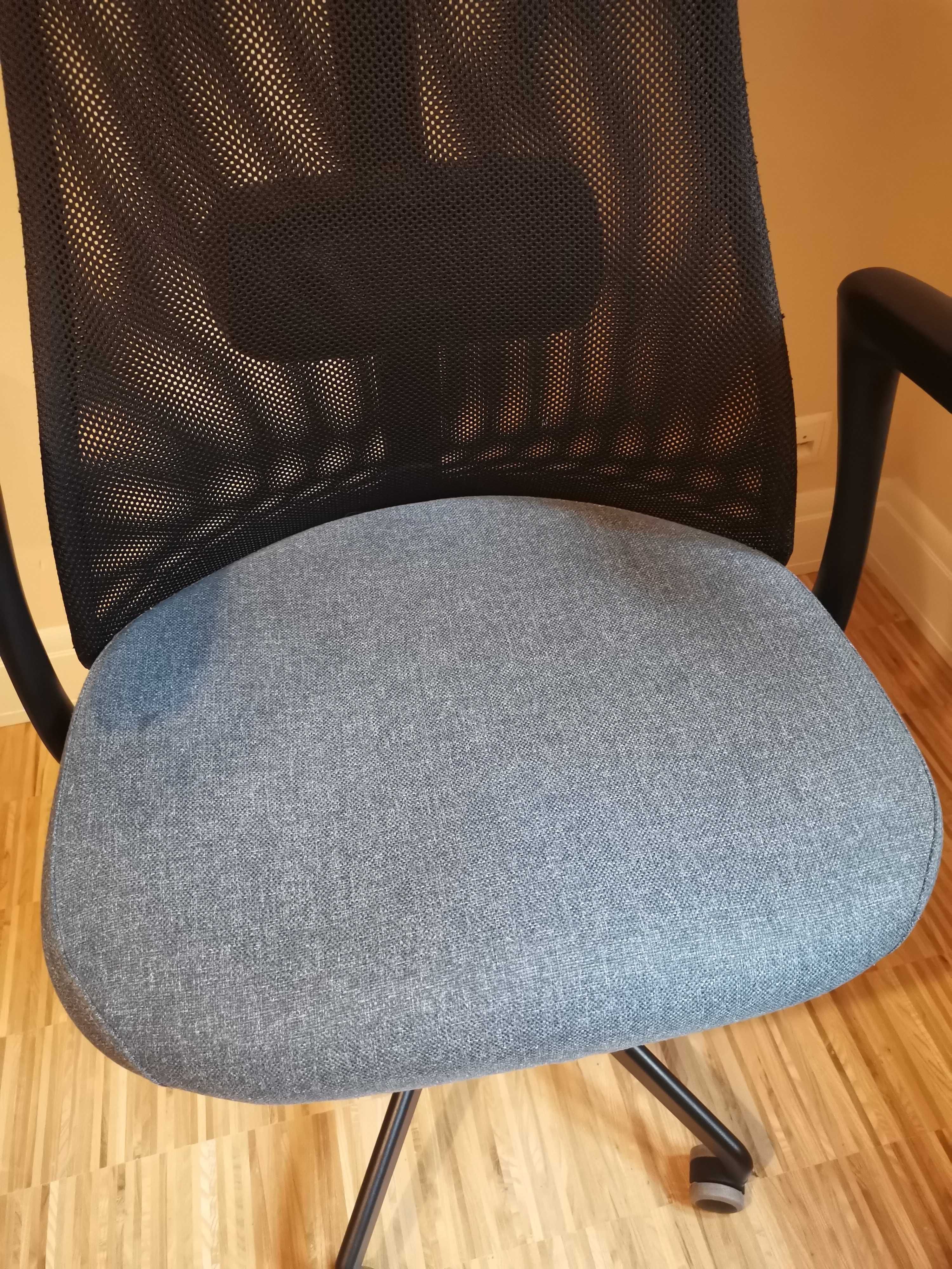 Fotel biurowy Ikea JÄRVFJÄLLET