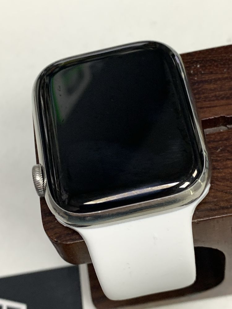 Оригінальні apple watch series 7 45 stainless steel
