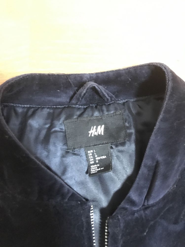 Продам курточку H&M