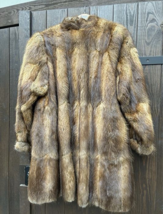 Prawdziwe futro z norek płaszcz brązowy długi