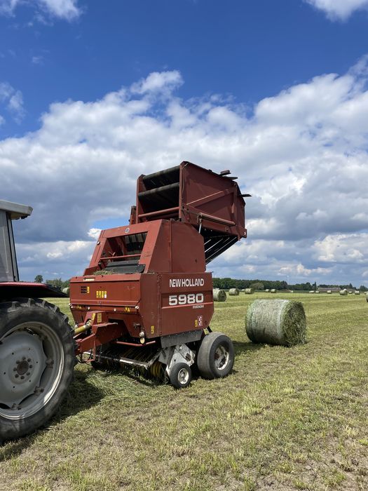 Prasa New Holland 5980 FIATAGRI