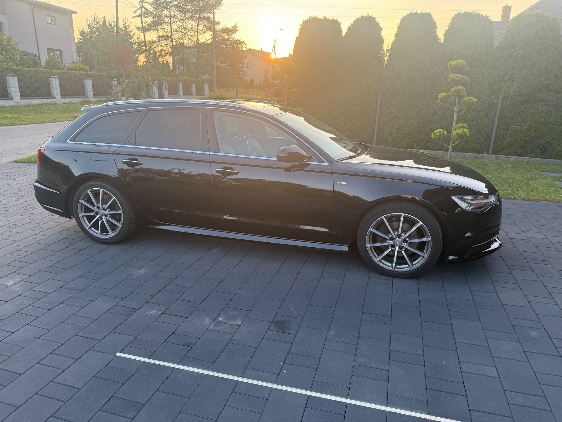 Audi A6 Audi A6 Avant 2.0 L S-Line Matrix Diesel rok prod. 2015