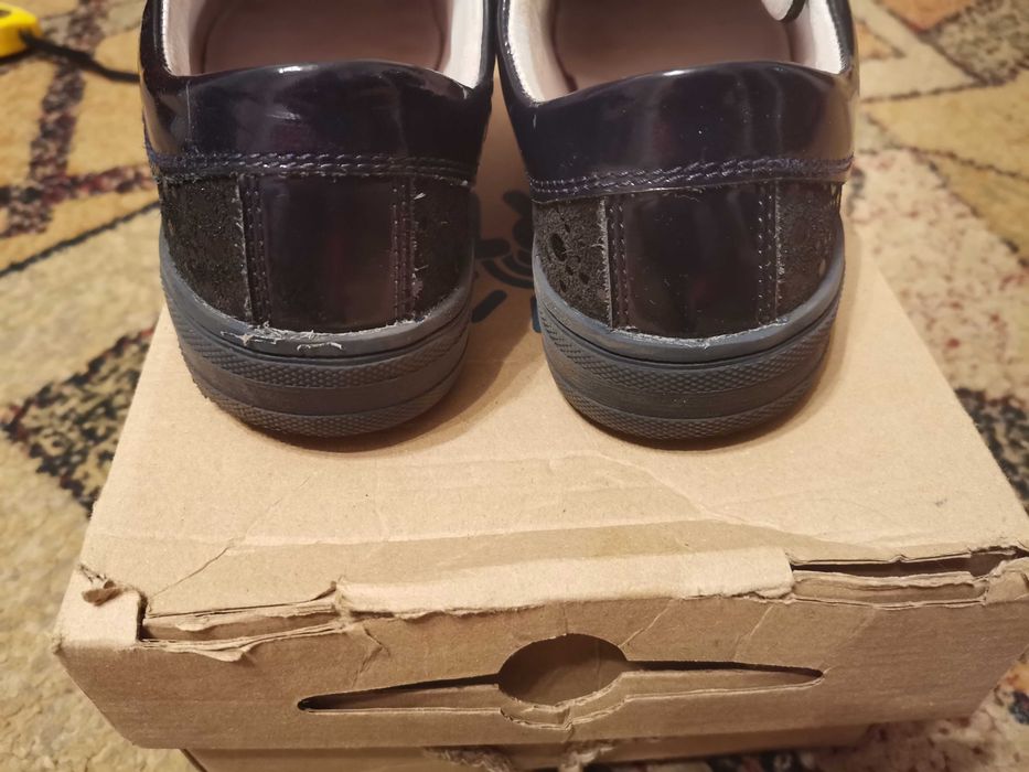 Buty dziewczęce 32 Bartek