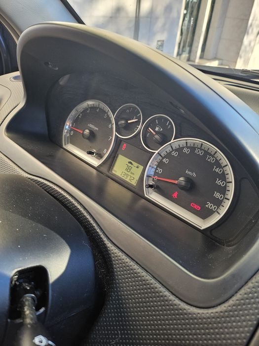 Chevrolet Aveo 1.2 GPL, Baixo Km, excelente estado, inspeção até 10/26