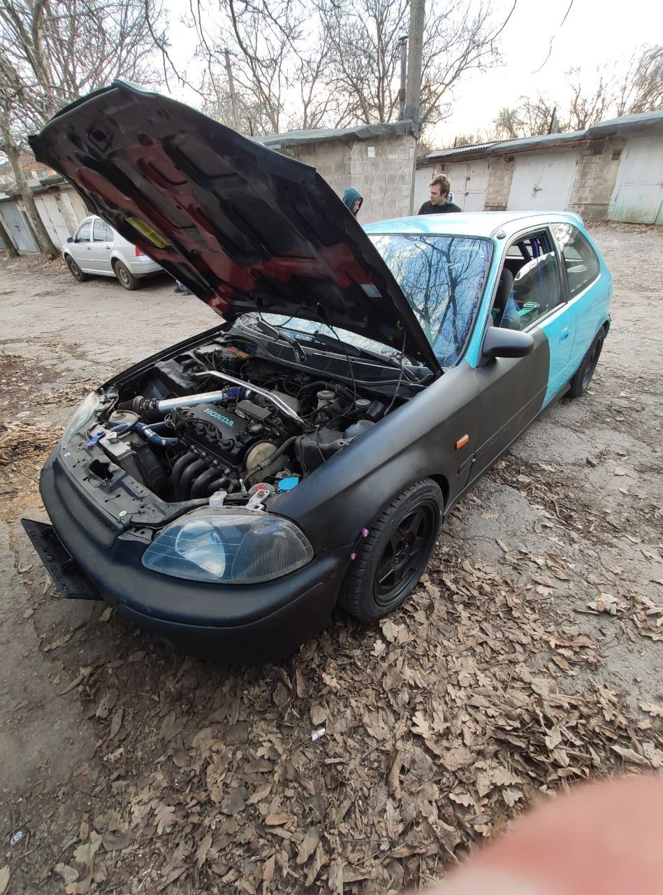 Honda civic d15z8 (vtek)