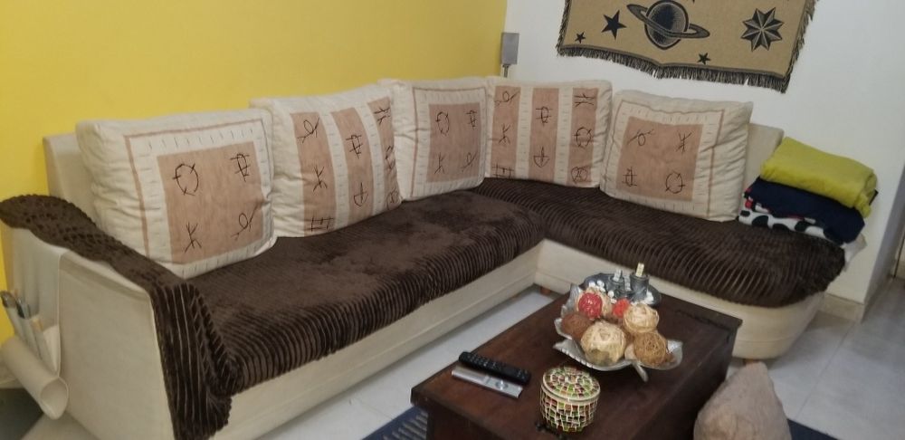 Venda de móveis e sofá e roupeiro