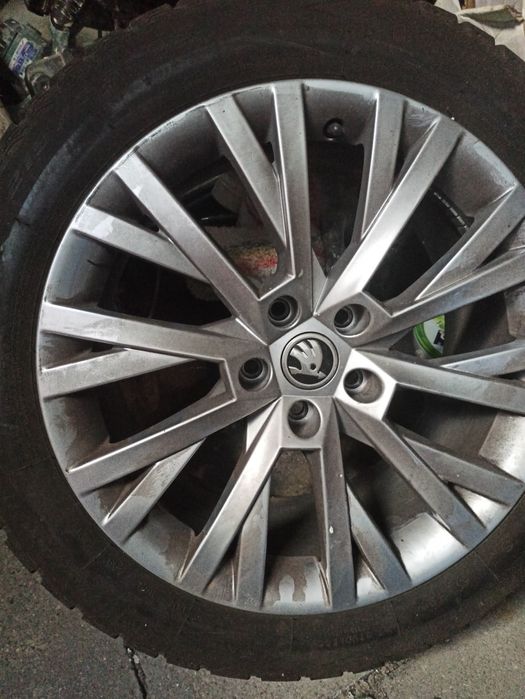 Koła Zimowe 18 Skoda Superb