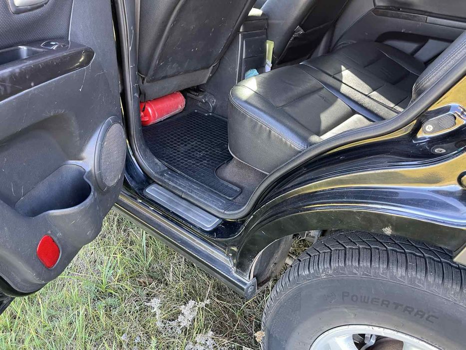 Гарне авто, повністю обслужене